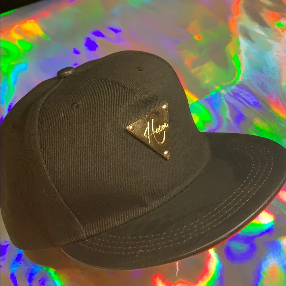 Cap